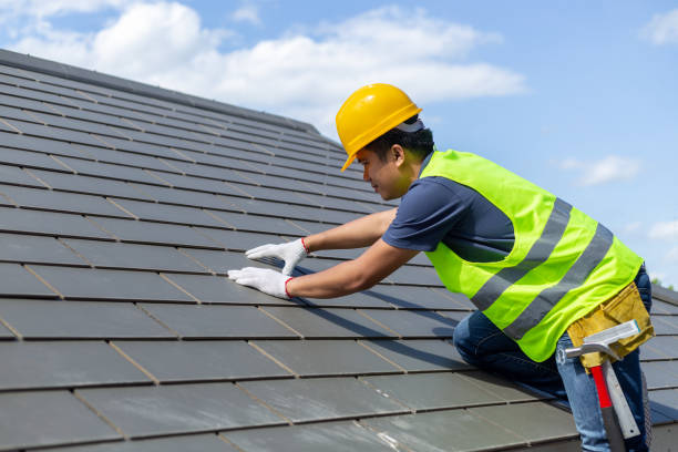 Best Emergency Roof Repair  in Gillett, WI